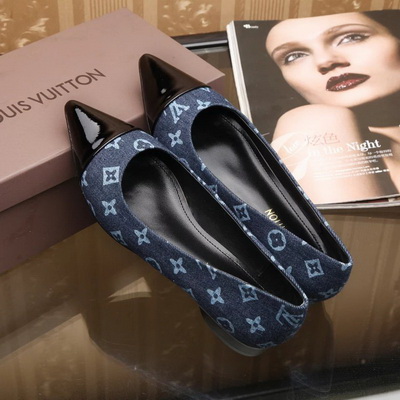 LV Shallow mouth flat shoes Women--010